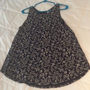 Old navy luxe tank top. Size M
